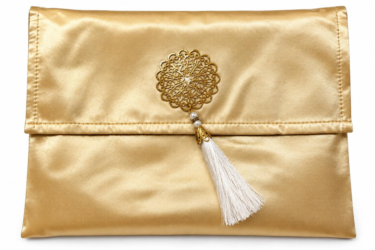 Pochette avec tapis et chapelet